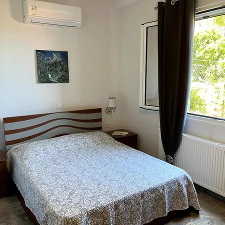 Nick's Evia Achladi